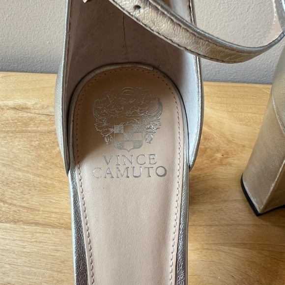 VINCE CAMUTO CORLINA ANKLE STRAP HEELED SANDAL 12M SILVER WEDDING HOLIDAY GLAM - Picture 5 of 11